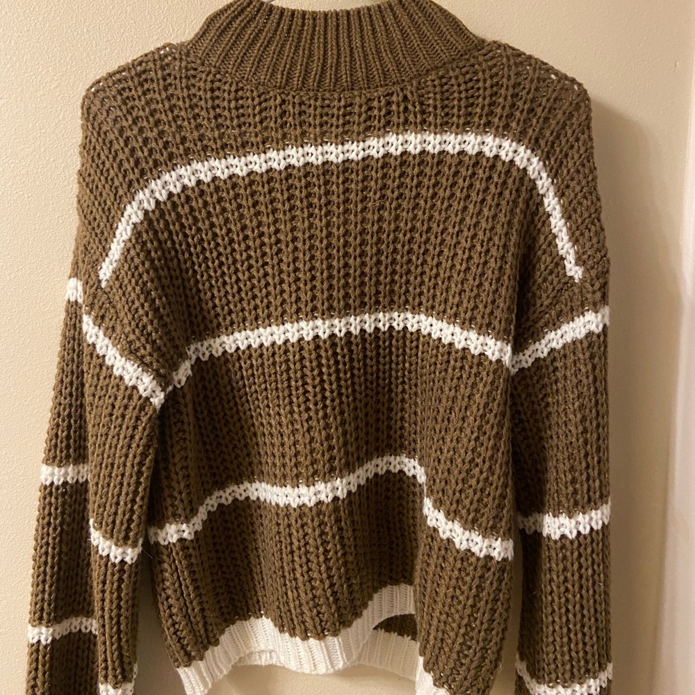 Pullover Sweater